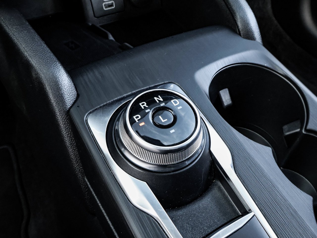 2025 Ford Escape Platinum AWD Grey Sherwood Park - photo #28