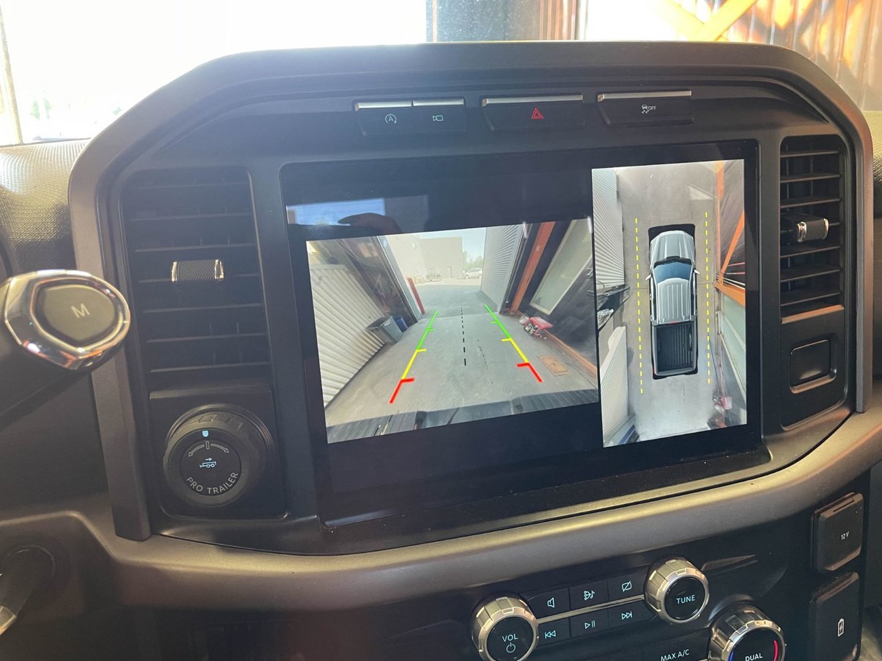 Ford F-150 XLT CREW 4X4 *3.5L ECOBOOST* NAV *CAM 360*CARPLAY 2024 Noir Saint-Jérôme - photo #13