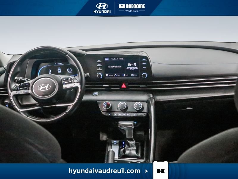 Hyundai Elantra 2024 Gris Blainville - photo #22