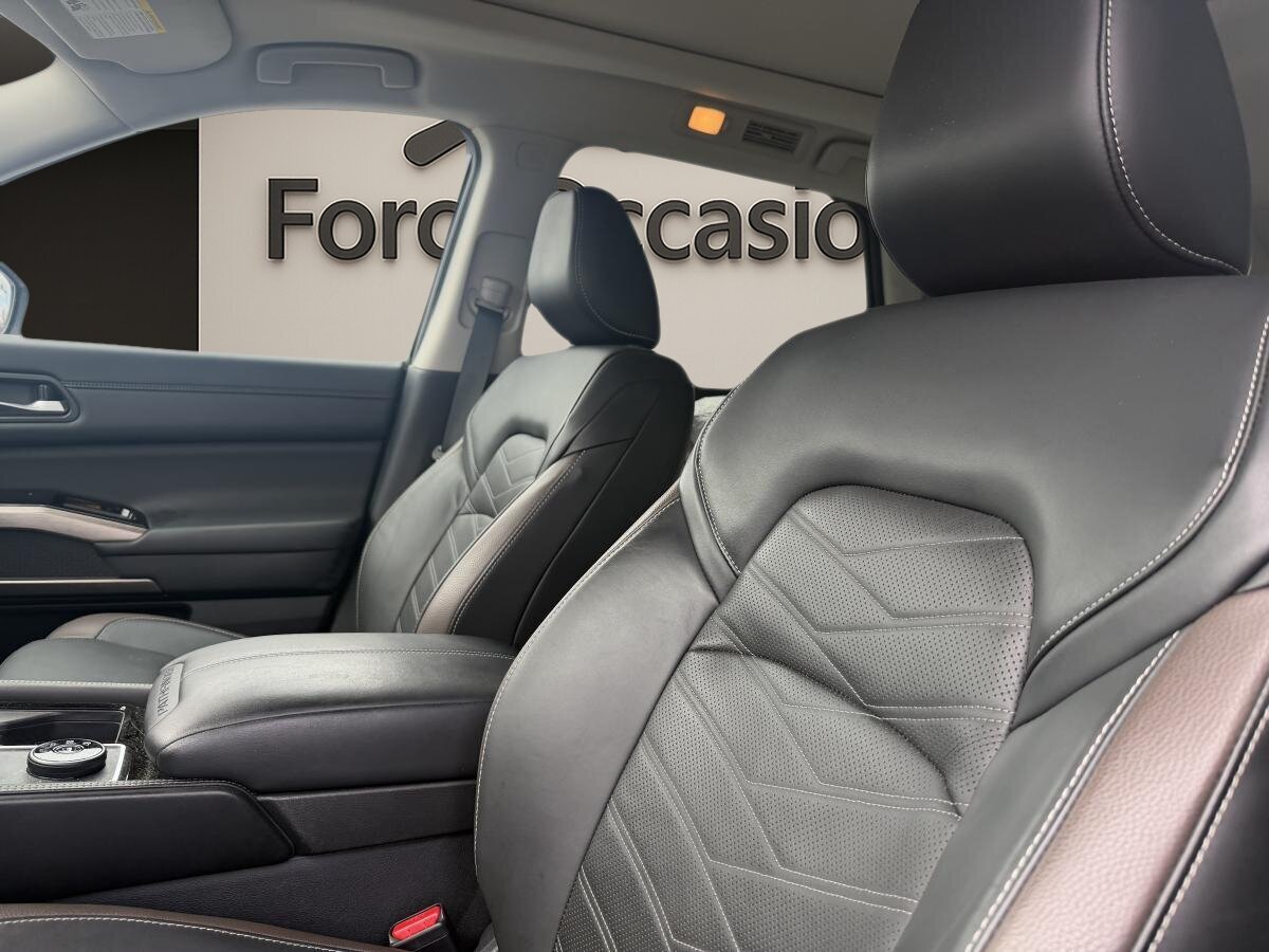 Nissan Pathfinder 2023 Gris  - photo #4