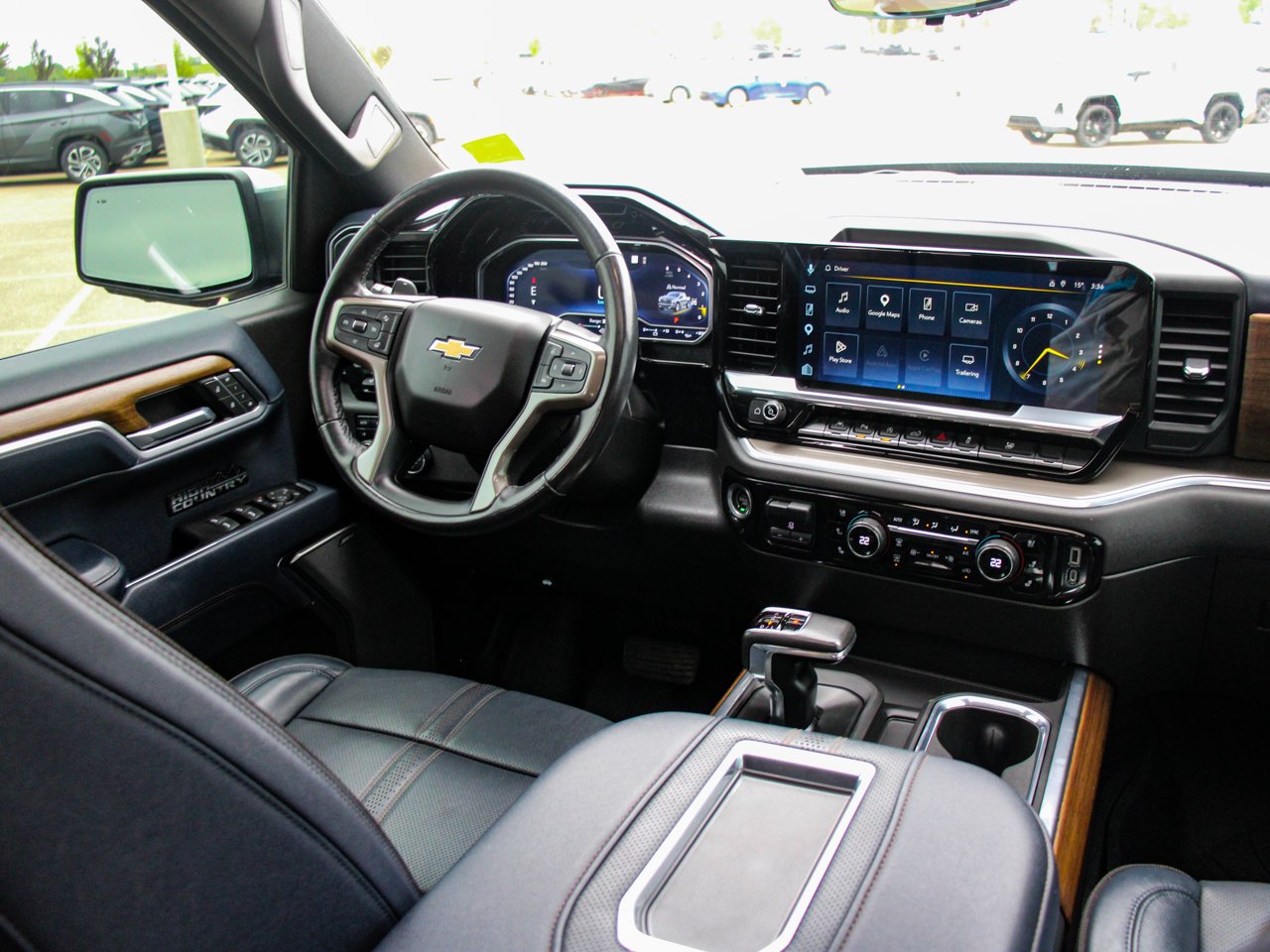 2022 Chevrolet Silverado 1500 4WD Crew Cab 147 High Country Blue Sherwood Park - photo #35