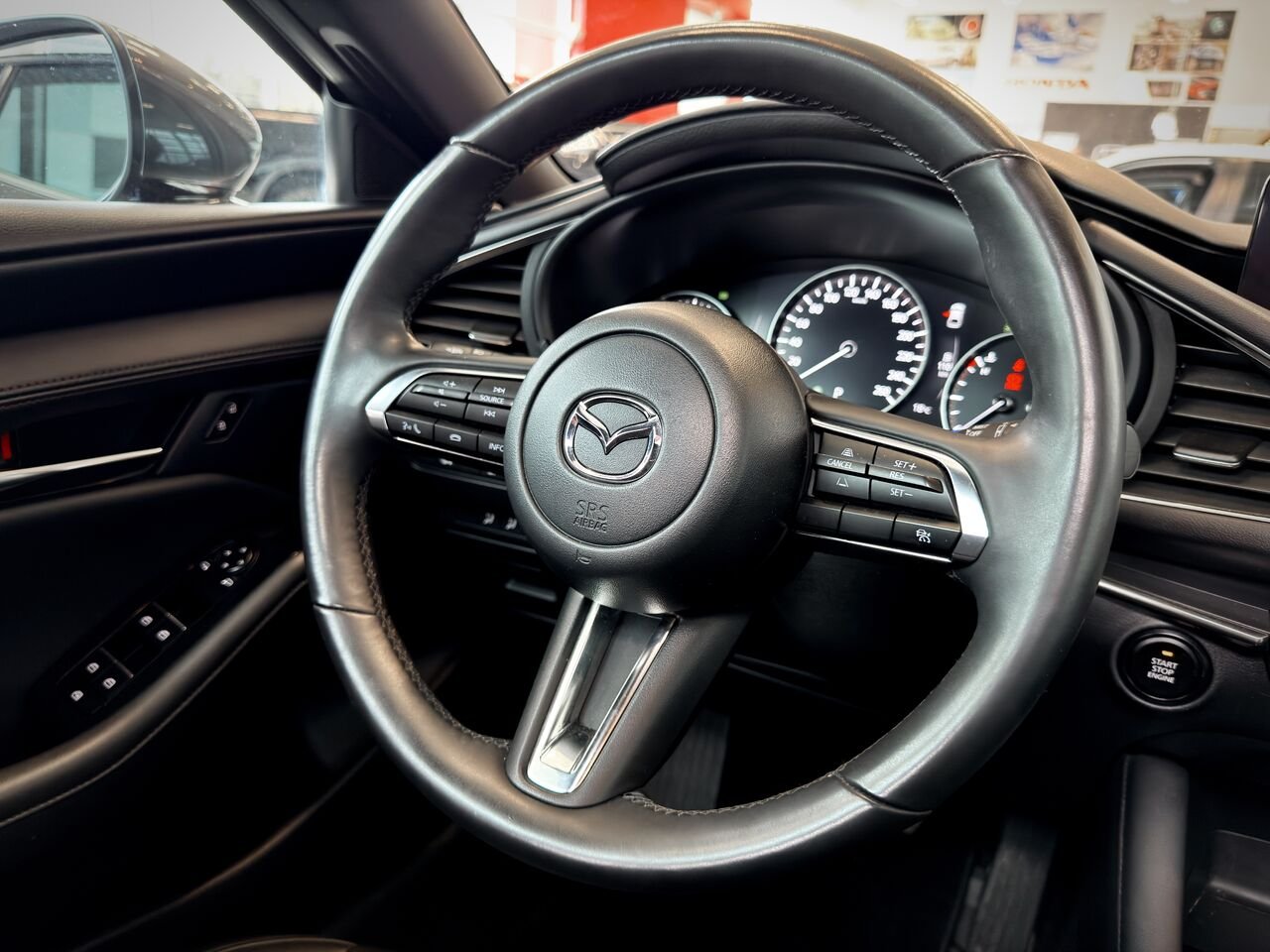 2024 Mazda Mazda3 Sport Grey Notre-Dame-des-Prairies - photo #22