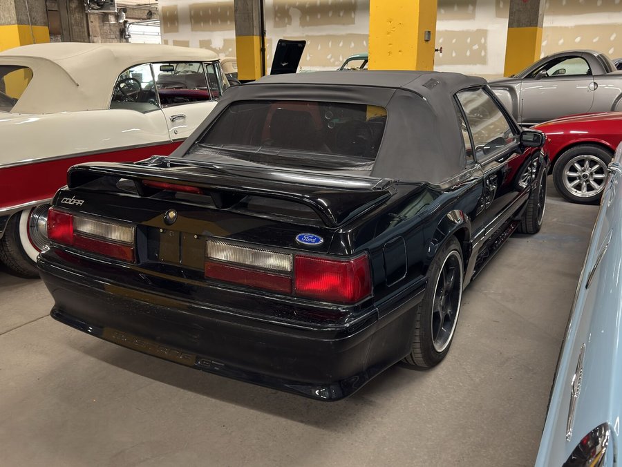 Ford Mustang GT 1989 Noir