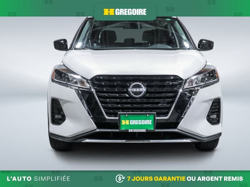 2023 Nissan Kicks White Carignan - photo #1