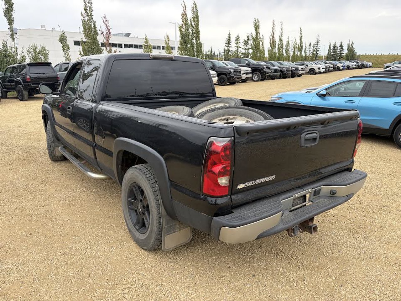 2006 Chevrolet Silverado 1500 Ext Cab 143.5 WB 4WD Black Sherwood Park - photo #3