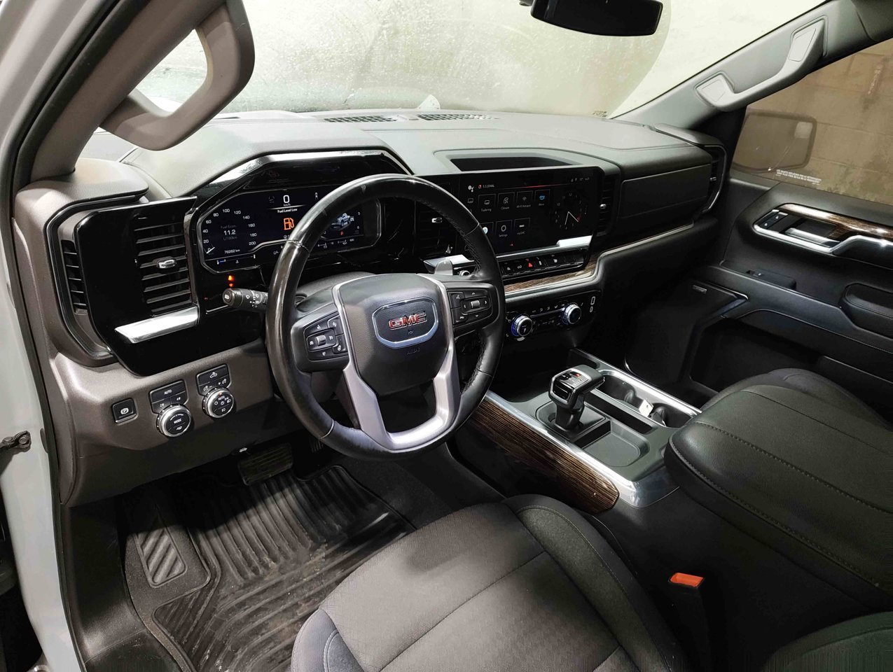 2024 GMC Sierra 1500 4WD Crew Cab 147 Elevation Grey Sherwood Park - photo #6