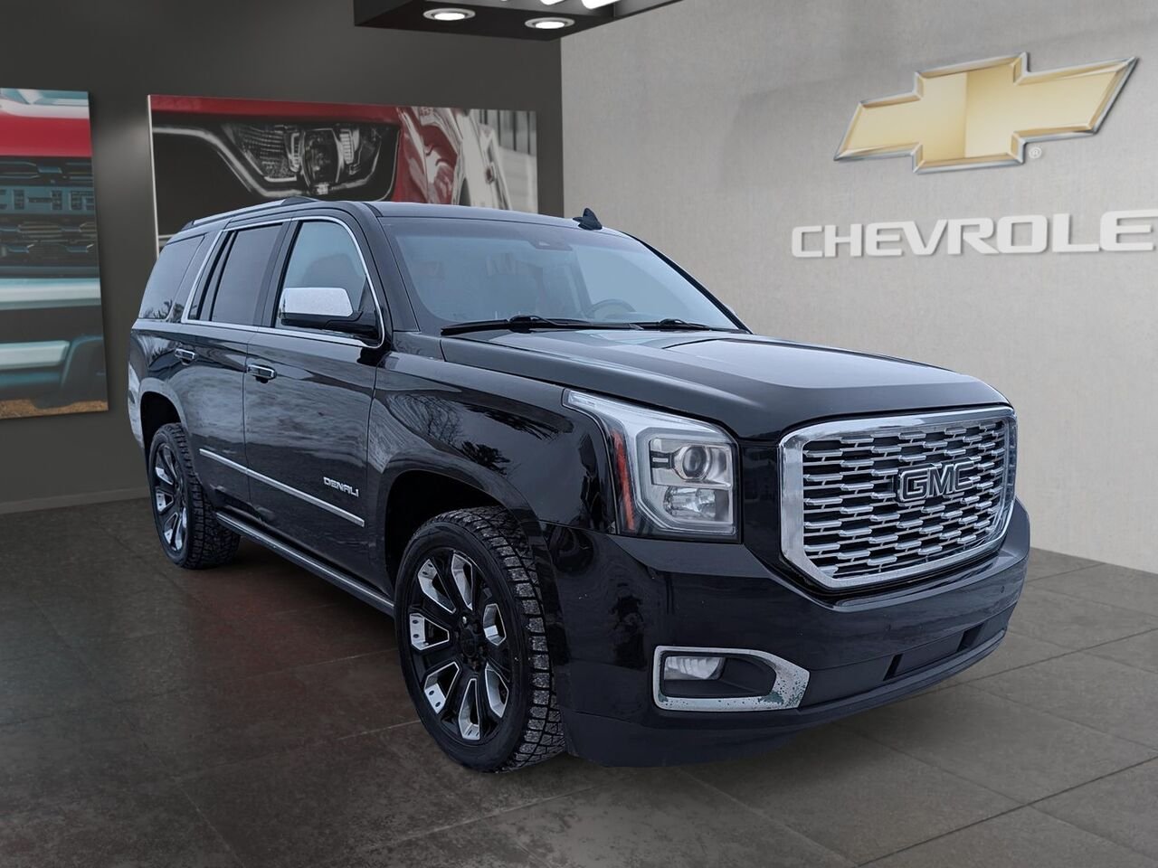 GMC YUKON DENALI 2019 Noir Saint-Hyacinthe - photo #1