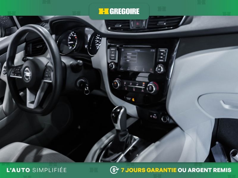 2019 Nissan Qashqai Blue Saint-Eustache - photo #24