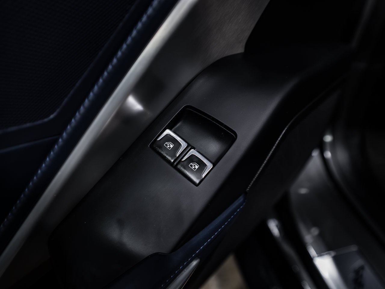 2016 Chevrolet Corvette 2dr Z06 Conv w/3LZ Shark Gray Metallic Sherwood Park - photo #20