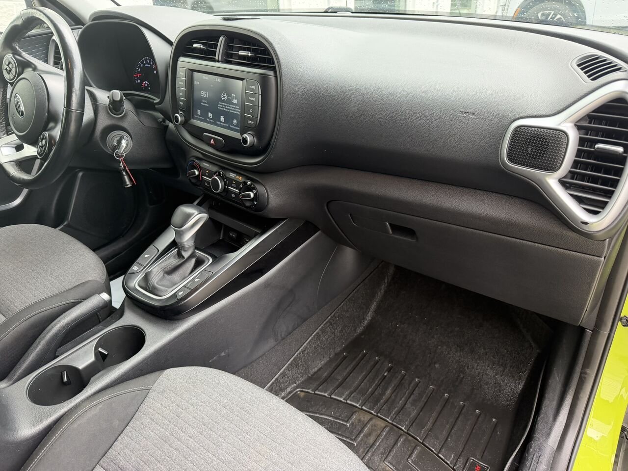 2020 Kia Soul EX Green Laval - photo #9