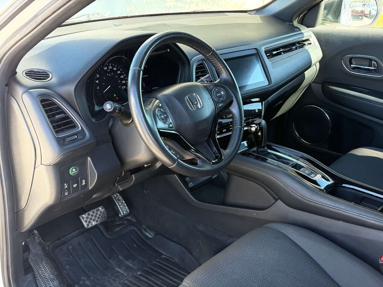 Honda HR-V Sport 2019 Blanc Gatineau - photo #10