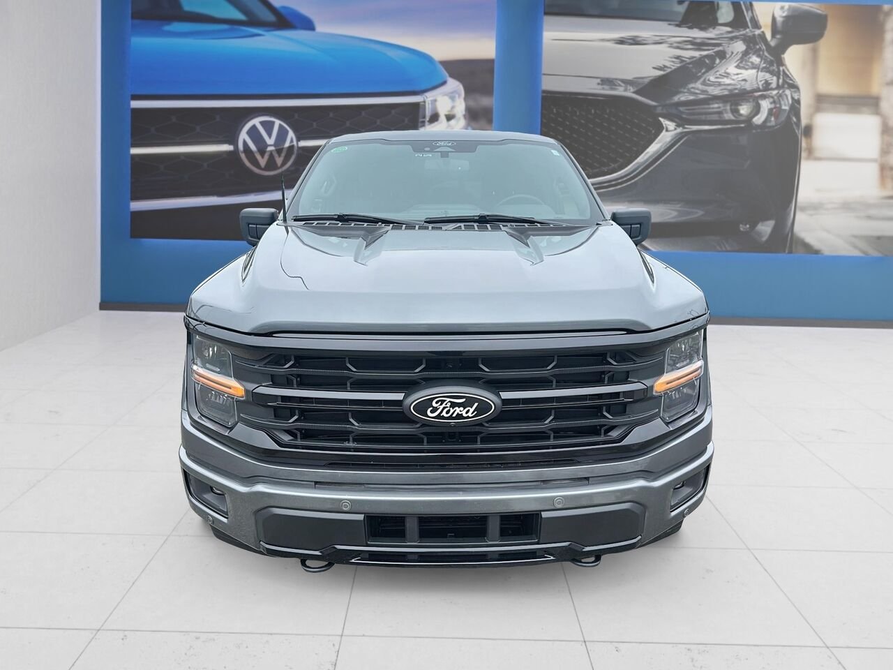Ford F-150 2025 Gris Rouyn-Noranda - photo #1
