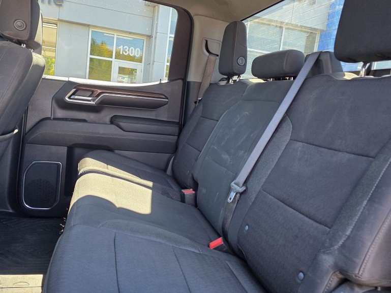 Chevrolet Silverado 1500 LT TrailBoss Duramax 2024 Noir Mont-Laurier - photo #16