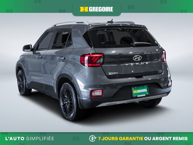 2023 Hyundai Venue Grey Blainville - photo #5