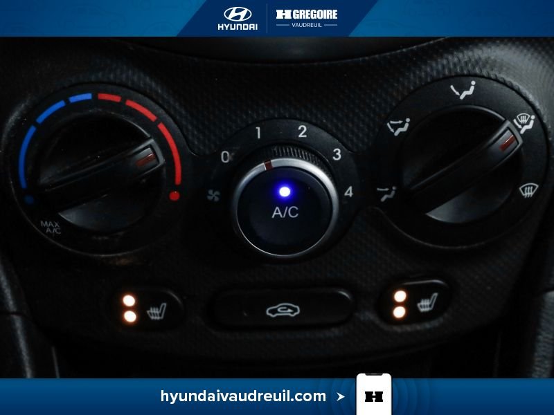 Hyundai Accent 2016 Noir Blainville - photo #25