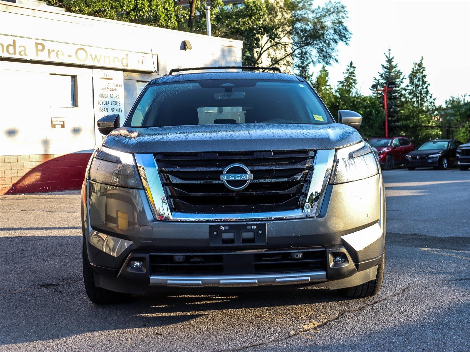 Nissan Pathfinder 2025 Grey Ottawa & Gatineau - photo #1