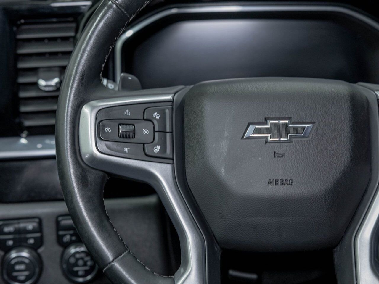 2024 Chevrolet Silverado 1500 RST TRUE NORTH NHT CREW 4X4 V8 *NAV BOSE BEDLINER Black Saint-Jérôme - photo #14