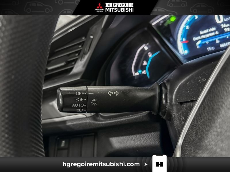 2016 Honda Civic Grey Blainville - photo #18