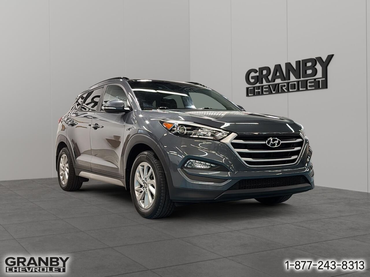 Hyundai Tucson SE traction av | 26-0911A 2018 Gris Granby - photo #2