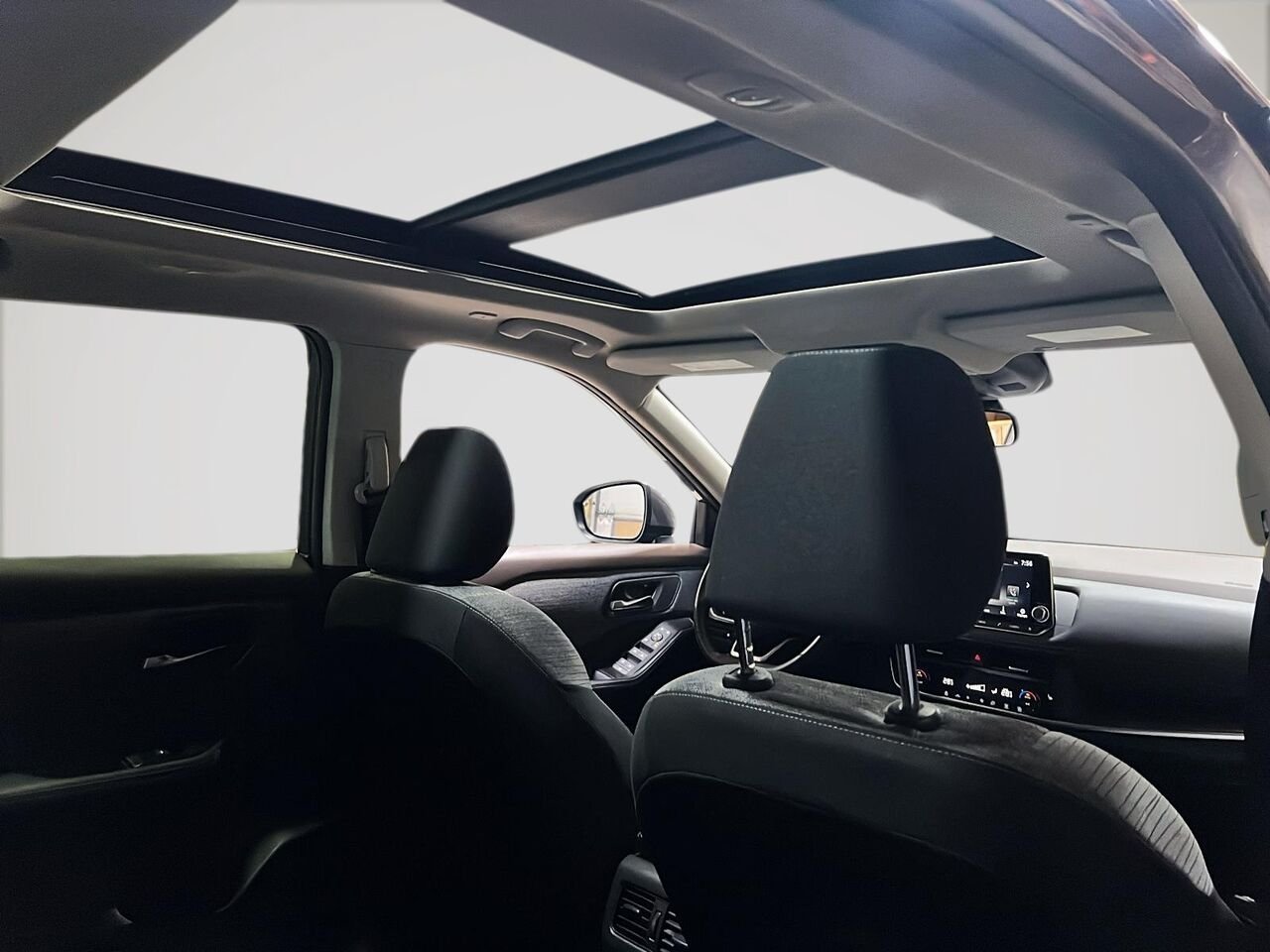 Nissan Rogue 2023 Gris Québec - photo #35
