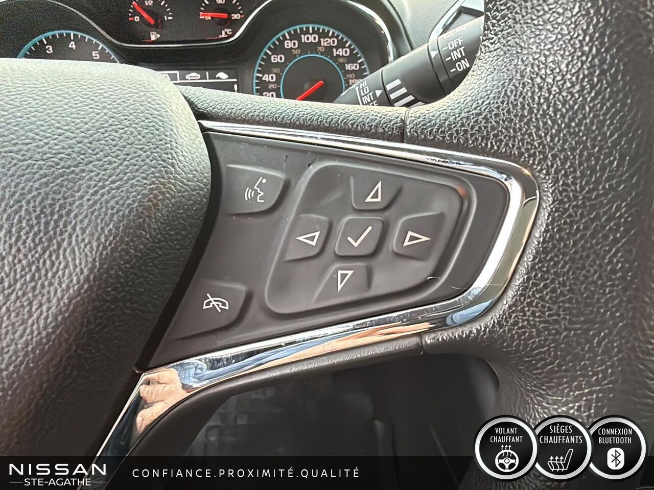 2017 Chevrolet Cruze LT TURBO À HAYON | BAS KILOMÉTRAGE | SIÈGES CHAUFFANTS | CAMÉRA DE RECUL Orange Saint-Jérôme - photo #15