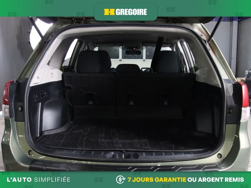 2019 Subaru Forester Green Saint-Eustache - photo #23