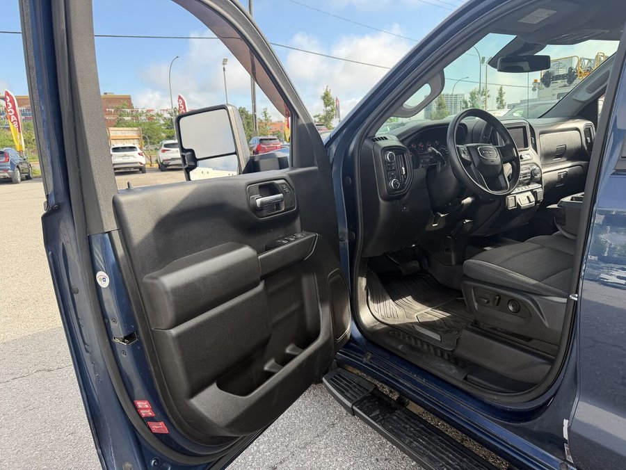2022 GMC SIERRA K1500 Pro cabine multiplace 4RM 147 po Blue