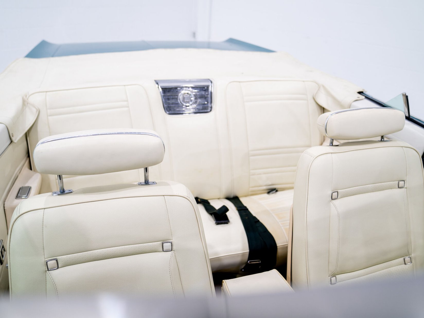 1969 Chrysler 300 Blue Montreal - photo #46