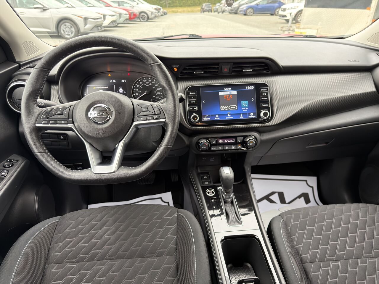 2021 Nissan Kicks Red Thetford Mines - photo #13