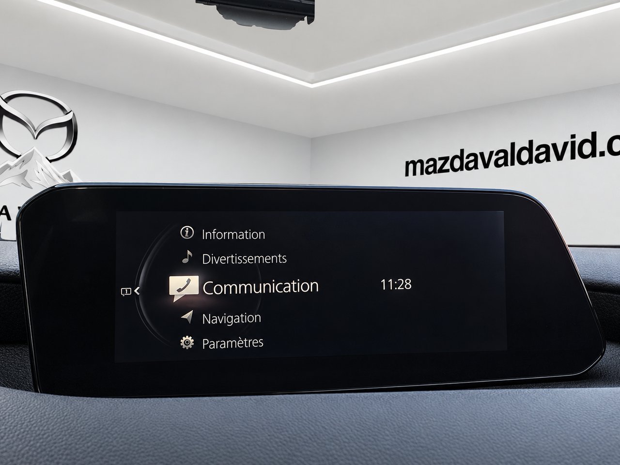 2023 Mazda Mazda3 Sport GT turbo i-ACTIV White Val-David - photo #24