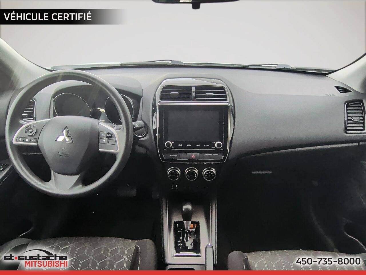 2024 Mitsubishi RVR White Saint-Eustache - photo #9