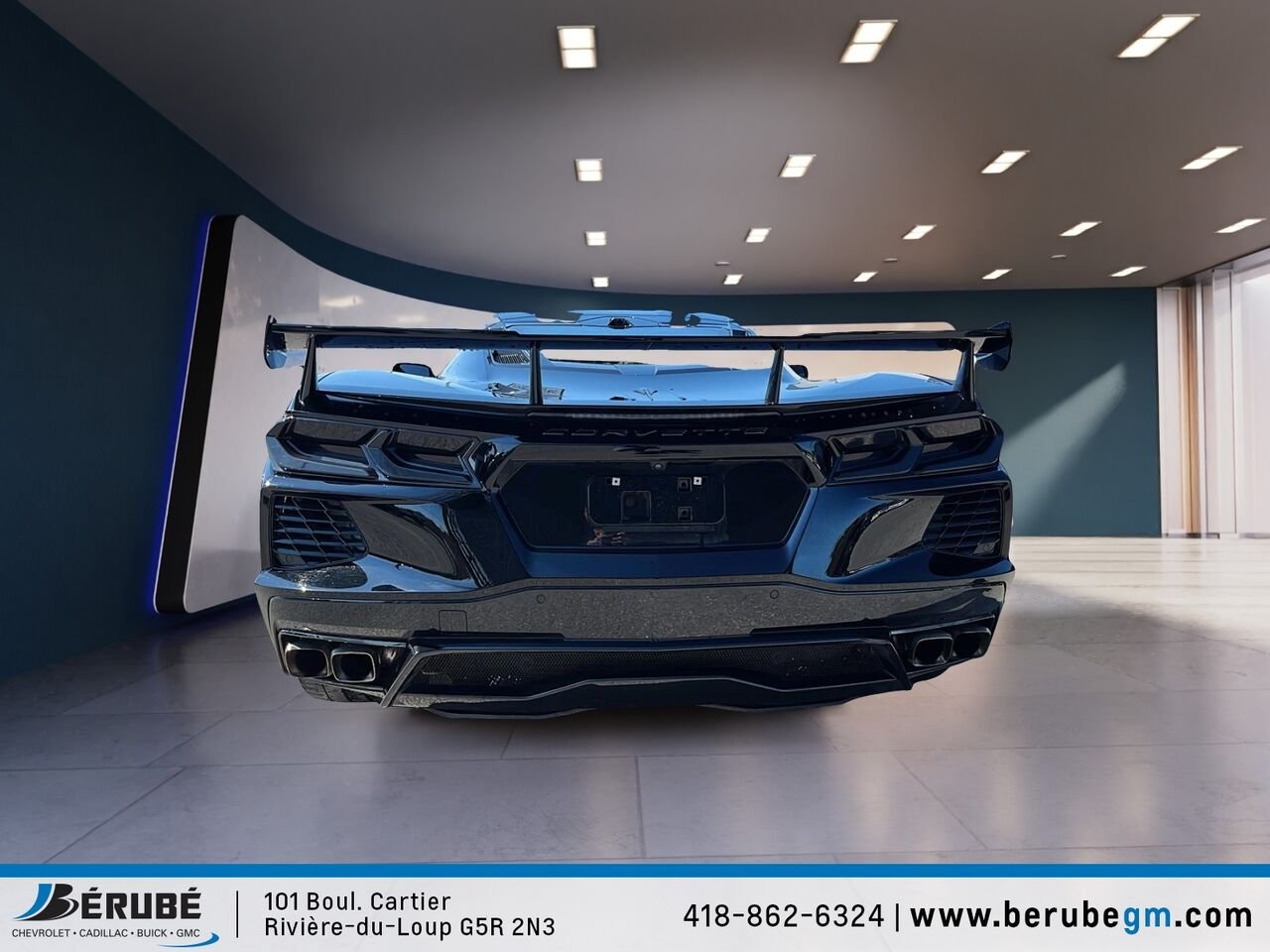 CHEVROLET STINGRAY COUPE Stingray coupé 2 portes avec 1LT 2025 Noir Rivière-du-Loup - photo #2
