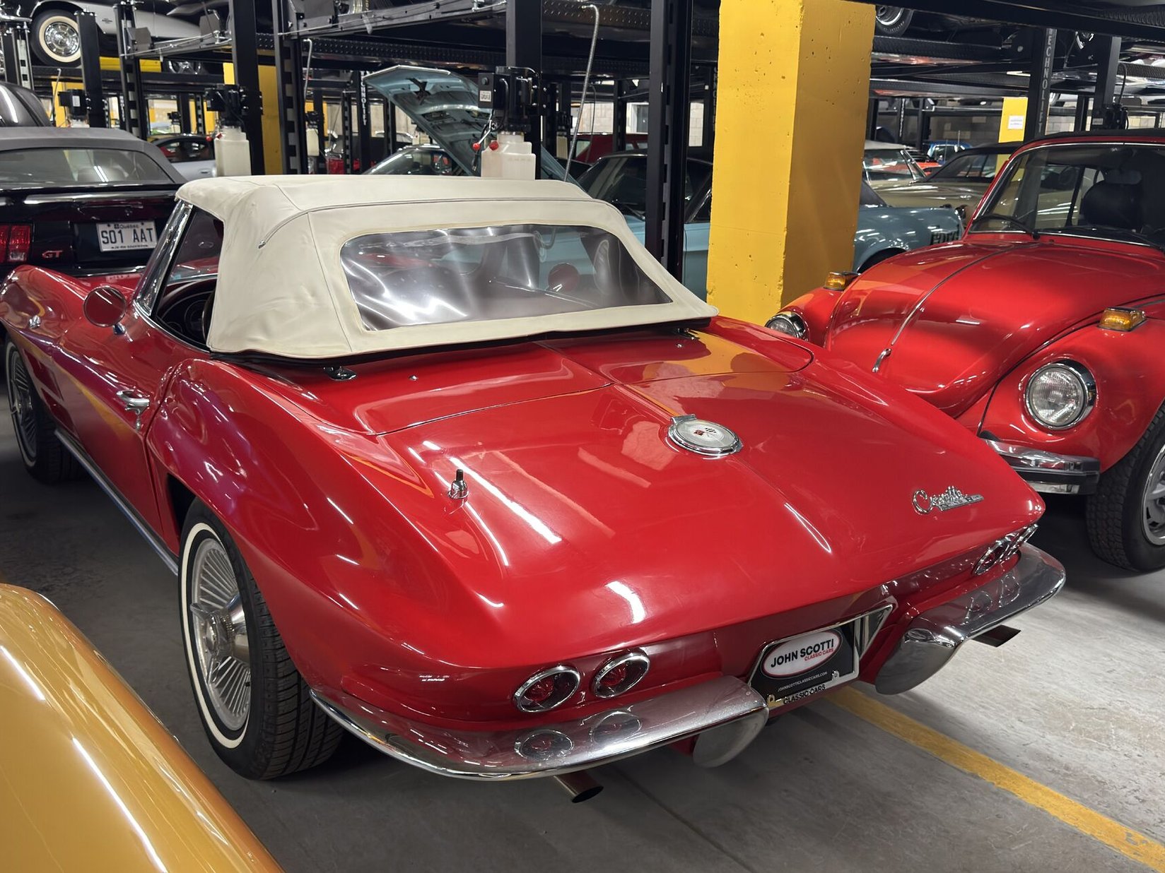 Chevrolet Corvette 1964 Rouge Montréal - photo #9