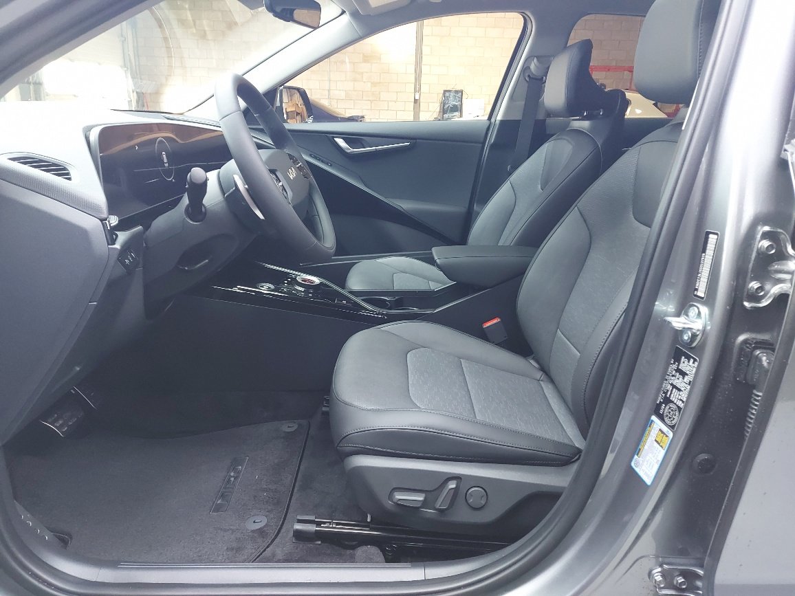 2026 Kia Niro EV Steel Grey Blainville - photo #12
