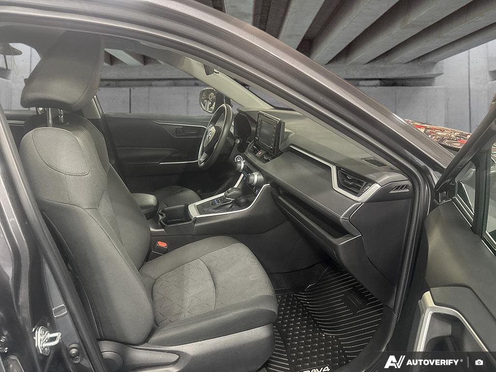 2022 Toyota RAV4 262040 | LE gray Edmonton - photo #21