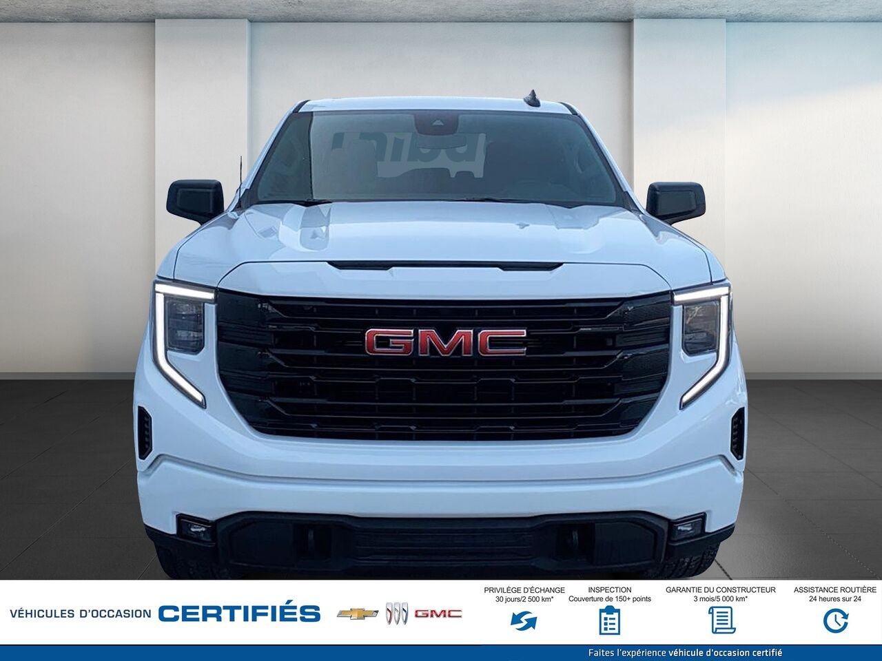 GMC SIERRA 150 Elevation cabine multiplace 4RM 157 po 2024 Blanc Montmagny - photo #1