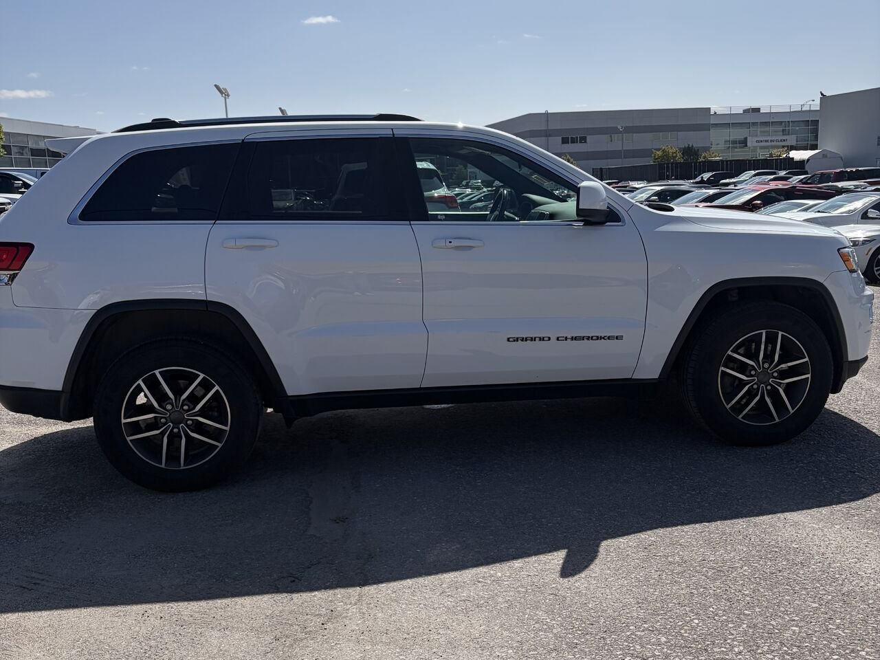 JEEP GRAND CHEROKEE Laredo 4x4 2021 Blanc Gatineau - photo #15
