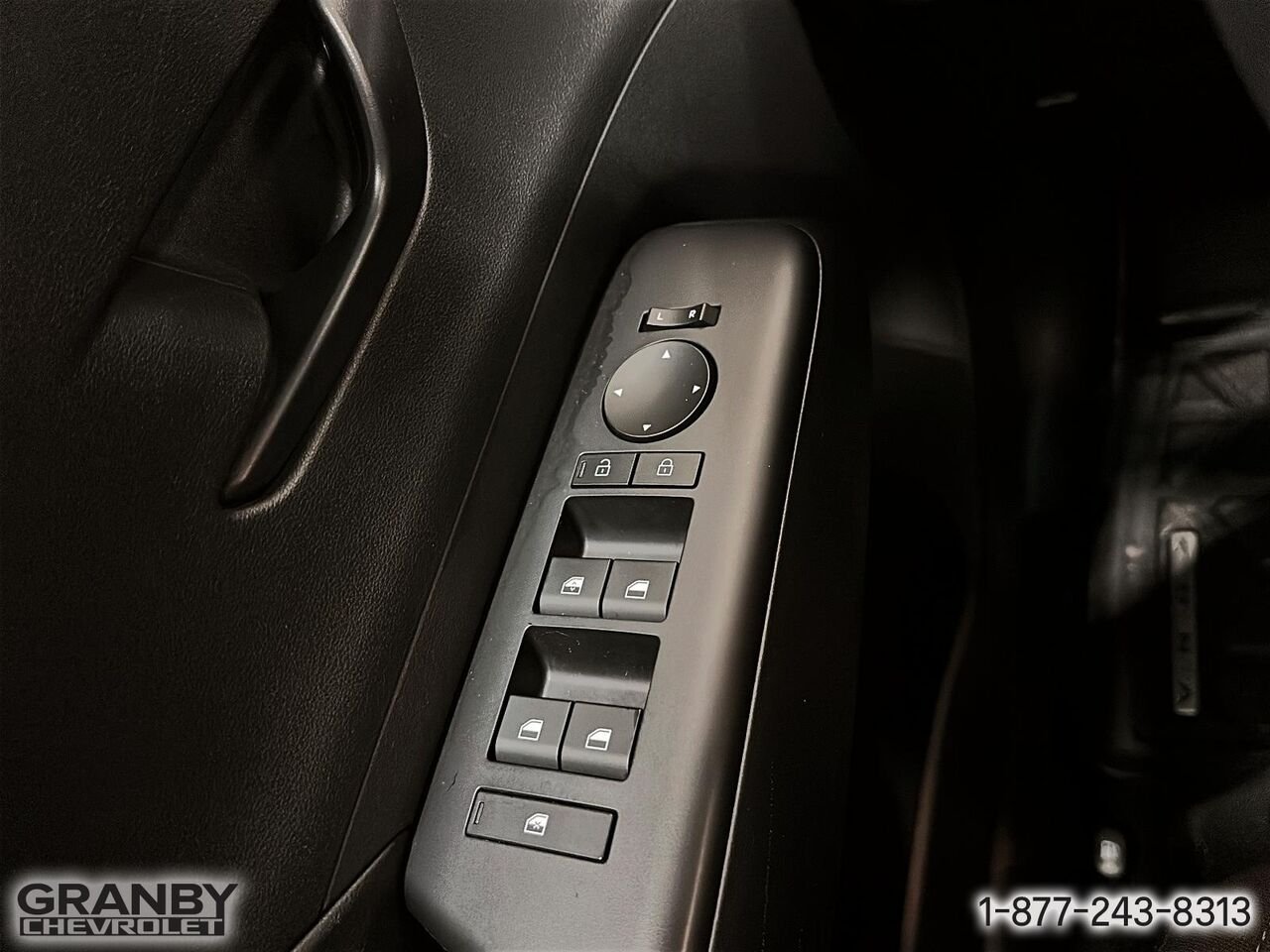 Hyundai Kona 2.0L Essential TI | 27-0028A 2024 Rouge Granby - photo #13