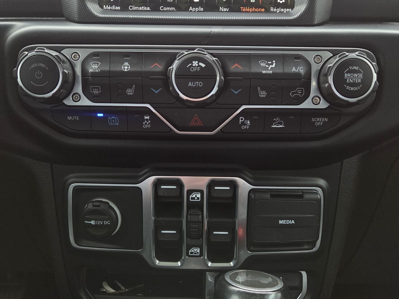 Jeep Wrangler 4xe Sahara 2021 Noir Granby - photo #18