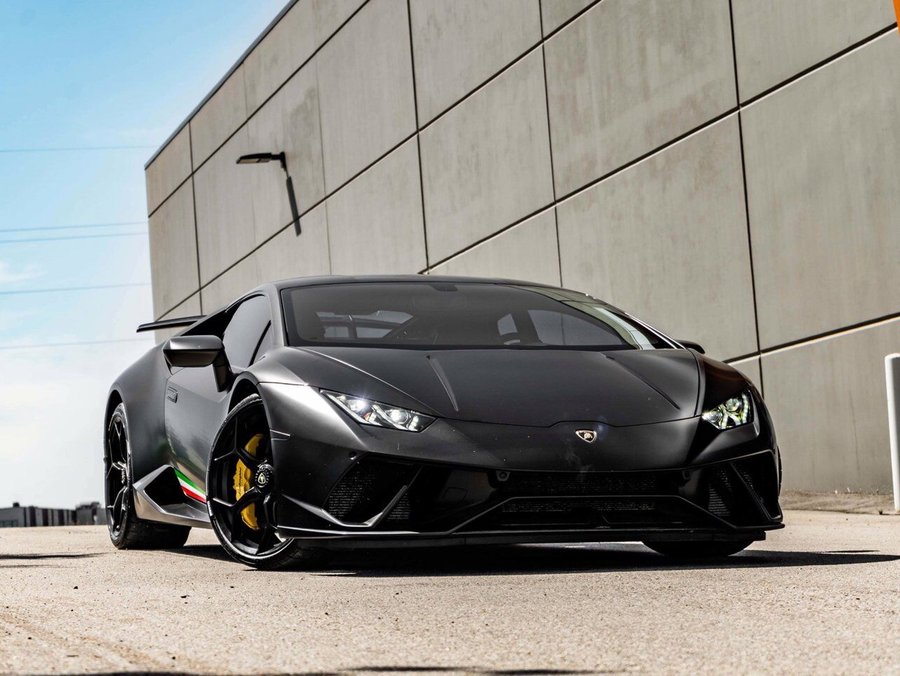 2018 Lamborghini Huracan Performante 2018 Black