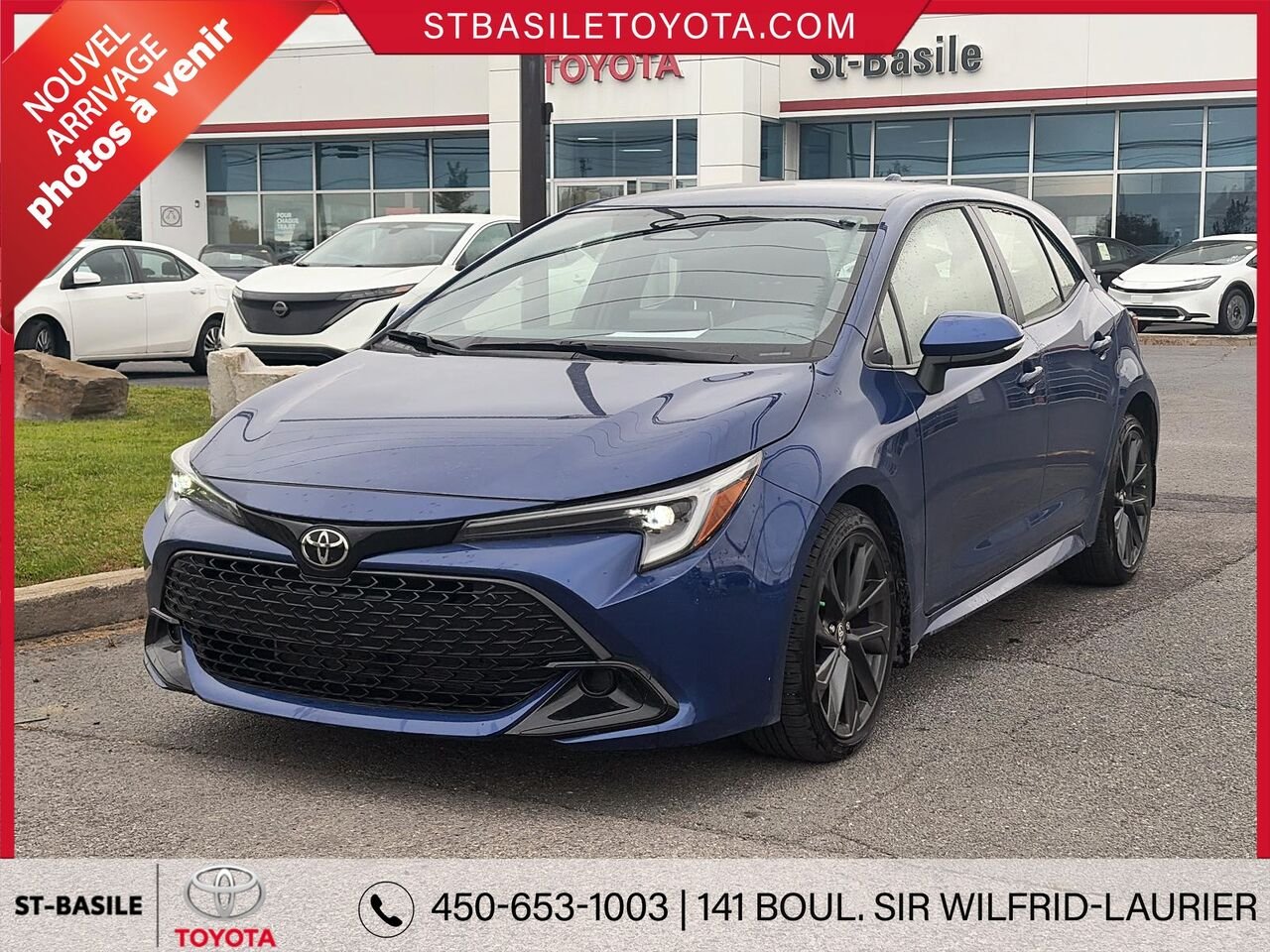 TOYOTA COROLLA 2024 Bleu Saint-Basile-le-Grand - photo #0