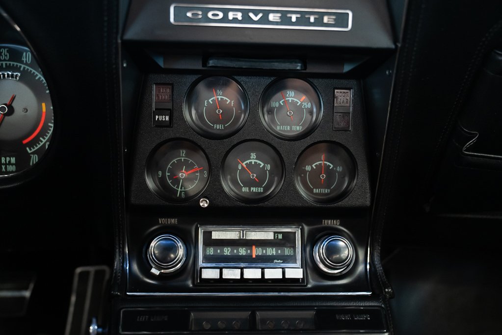 1970 Chevrolet Corvette Blue Montreal - photo #23