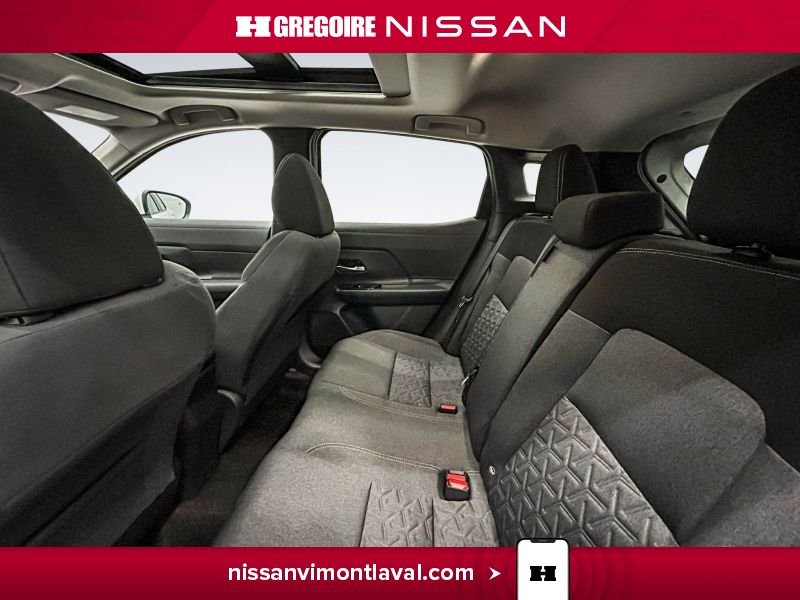 2025 Nissan Kicks White Blainville - photo #16