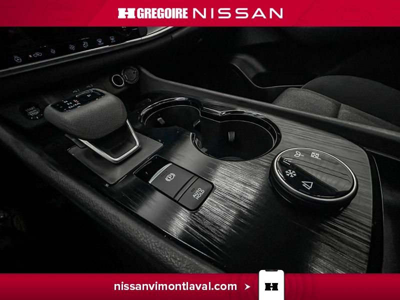 Nissan Rogue VW3603 | SV Moonroof AWD CARPLAY A PARTIR DE 2.99% 2024 Blanc Laval - photo #22
