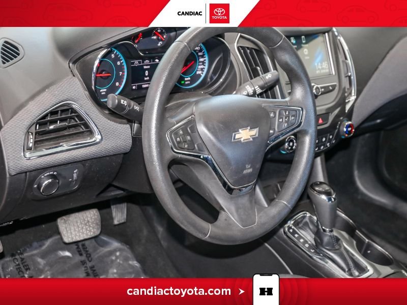 Chevrolet Cruze 2018 Gris Saint-Eustache - photo #11