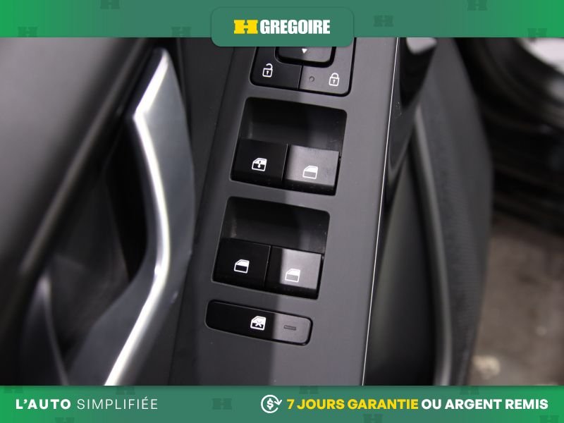2024 Kia Niro Black Laval - photo #19