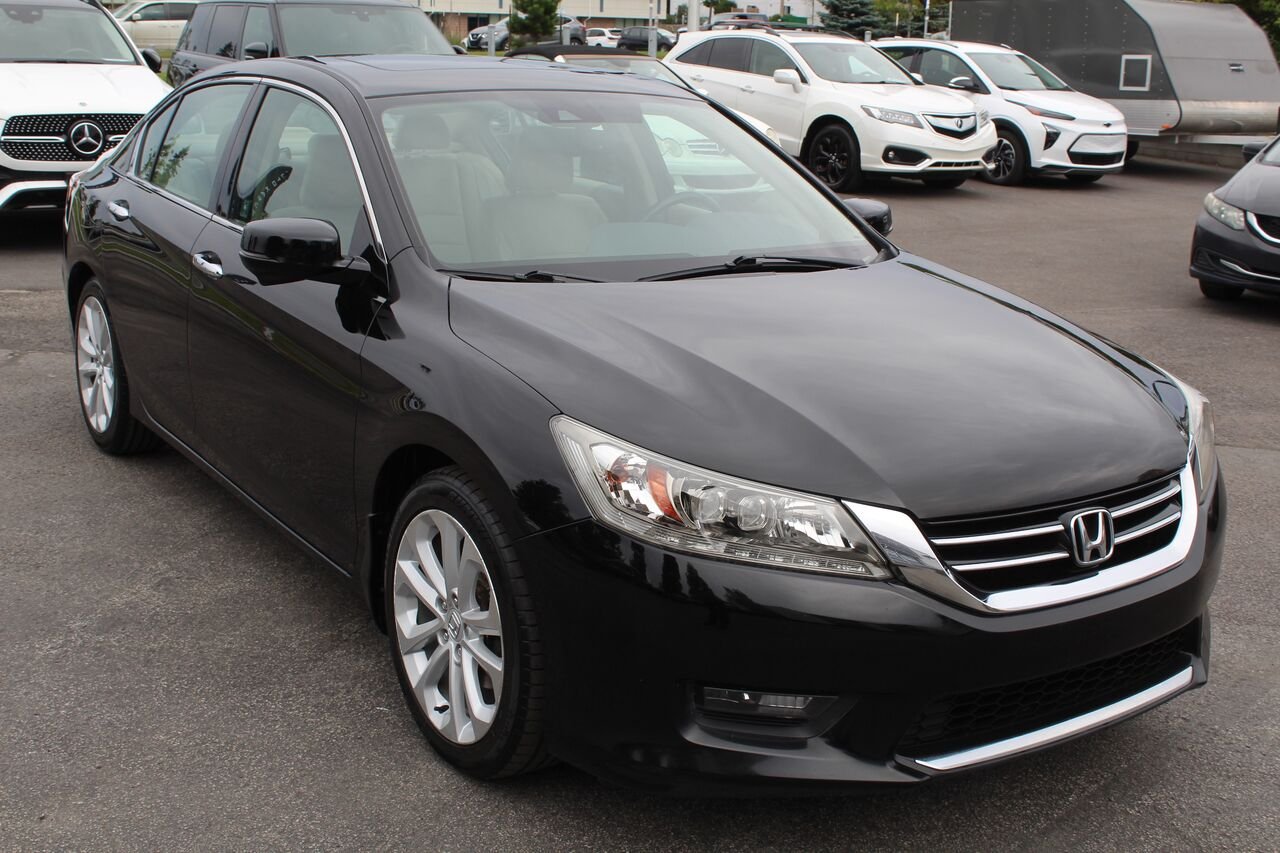 Honda Berline Accord VIN: 1HGCR3F96FA800221 2015 Noir Sainte-Rose - photo #4