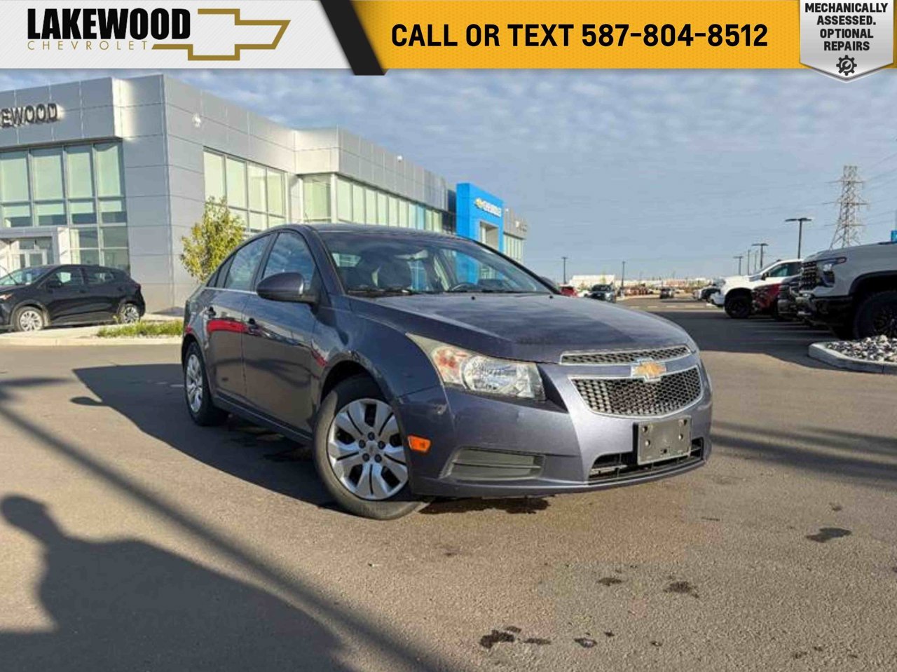 2014 Chevrolet Cruze 4dr Sdn 1LT Blue Sherwood Park - photo #0