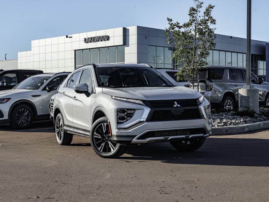 2025 Mitsubishi Eclipse Cross SEL AWD 1.5L | Head-Up Display White