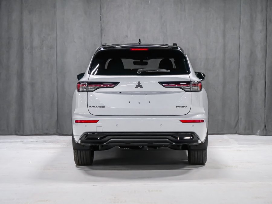 Mitsubishi Outlander PHEV GT NOIR 2026 Blanc diamant/toit noir